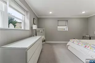 312 Glen Ave, Palisades Park, NJ 07650 - Photo 37