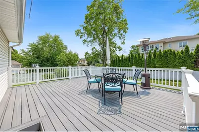 182 Coombs Drive, Paramus, NJ 07652 - Photo 11