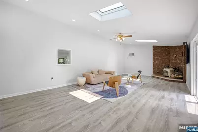 182 Coombs Drive, Paramus, NJ 07652 - Photo 13