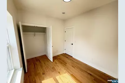 93 Melville Place, Irvington, NJ 07111 - Photo 13