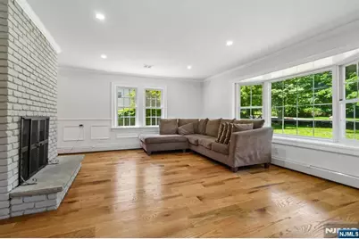 72 Sparrowbush Road, Upper Saddle River, NJ 07458 - Photo 7