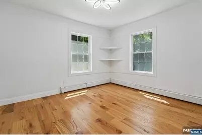 72 Sparrowbush Road, Upper Saddle River, NJ 07458 - Photo 13