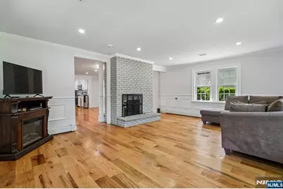 72 Sparrowbush Road, Upper Saddle River, NJ 07458 - Photo 5