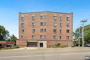 399 11th Street 301, Palisades Park, NJ 07650 - Photo 17