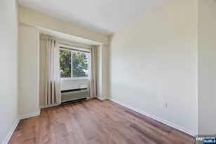 399 11th Street 301, Palisades Park, NJ 07650 - Photo 13