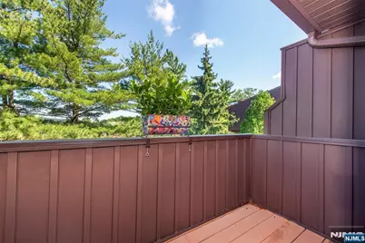 42 Highpoint, Cedar Grove, NJ 07009 - Photo 25
