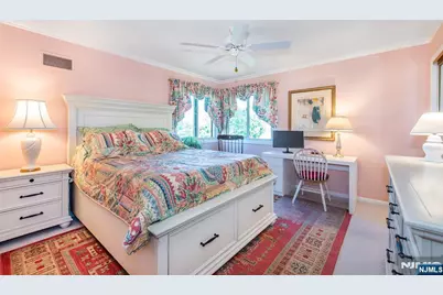 42 Highpoint, Cedar Grove, NJ 07009 - Photo 27