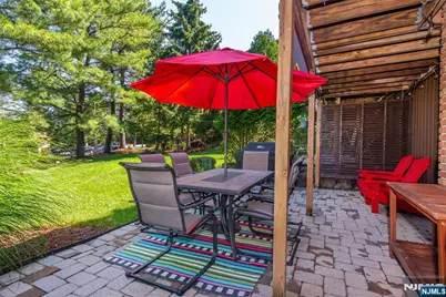 42 Highpoint, Cedar Grove, NJ 07009 - Photo 33