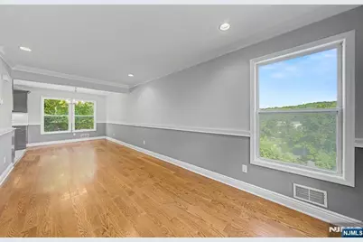 4 Michael Court, Hamburg, NJ 07419 - Photo 9