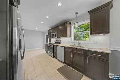 4 Michael Court, Hamburg, NJ 07419 - Photo 17