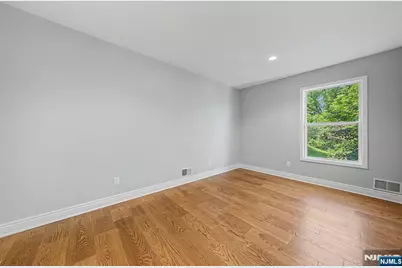 4 Michael Court, Hamburg, NJ 07419 - Photo 25