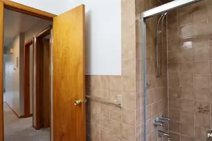 538 Hillside Street 2, Ridgefield, NJ 07657 - Photo 5