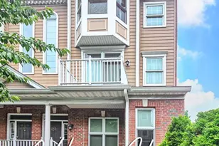 263 Halfmoon Ct, West New York, NJ 07093 - Photo 1