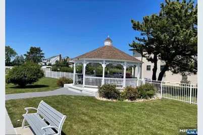 34 Wharfside Drive, Monmouth Beach, NJ 07750 - Photo 15