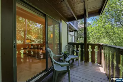505 Mark Twain Way, Mahwah, NJ 07430 - Photo 15