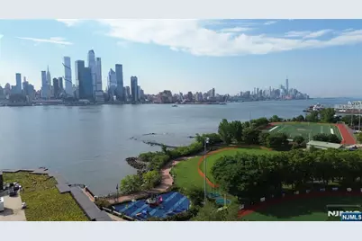 100 Eton Row 302 #302, Weehawken, NJ 07086 - Photo 35