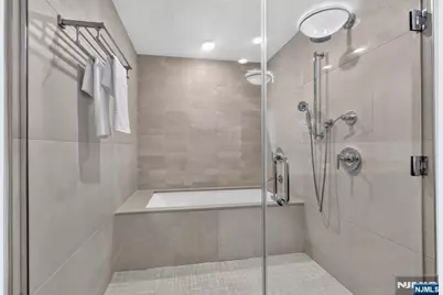 100 Eton Row 302 #302, Weehawken, NJ 07086 - Photo 23