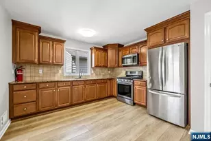 181 Chestnut Street 1, Garfield, NJ 07026 - Photo 3