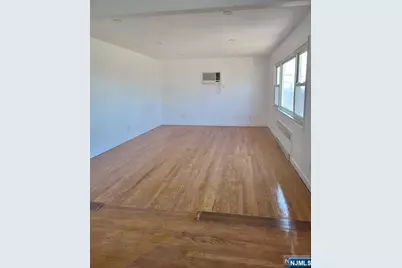 224 11th Street 2 #2, Palisades Park, NJ 07650 - Photo 3