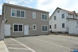 16-18 N Front 5, Bergenfield, NJ 07621 - Photo 9
