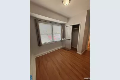 16-18 N Front 5 #5, Bergenfield, NJ 07621 - Photo 5