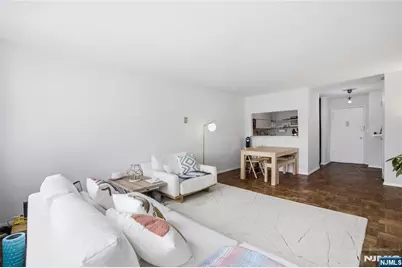 2100 Linwood Avenue 20N #20N, Fort Lee, NJ 07024 - Photo 5