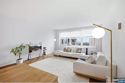 2100 Linwood Avenue 20N #20N, Fort Lee, NJ 07024 - Photo 3