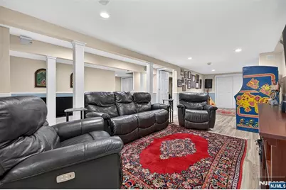 33 Crestwood Drive, Glen Rock, NJ 07452 - Photo 31
