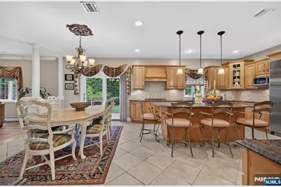 33 Crestwood Drive, Glen Rock, NJ 07452 - Photo 11