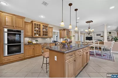 33 Crestwood Drive, Glen Rock, NJ 07452 - Photo 9