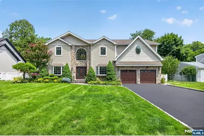33 Crestwood Drive, Glen Rock, NJ 07452 - Photo 1