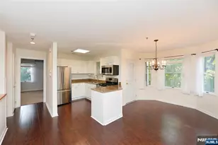 45 Royal Ave 49, Hawthorne, NJ 07506 - Photo 1