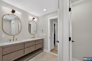 27 Crestwood Dr, Glen Rock, NJ 07452 - Photo 23