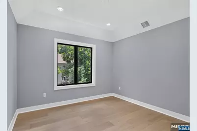 27 Crestwood Drive, Glen Rock, NJ 07452 - Photo 27