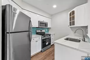 88 Blvd 304, Passaic, NJ 07055 - Photo 7