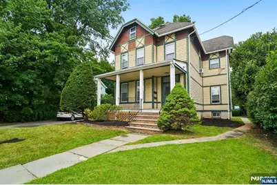 70 Elm Street, Montclair, NJ 07042 - Photo 3