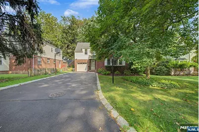 34 Esmond Place, Tenafly, NJ 07670 - Photo 1