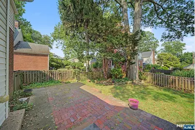 34 Esmond Place, Tenafly, NJ 07670 - Photo 47