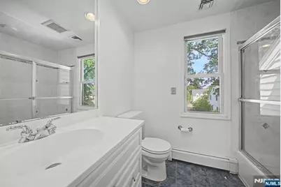 34 Esmond Place, Tenafly, NJ 07670 - Photo 25