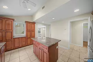 34 Esmond Pl, Tenafly, NJ 07670 - Photo 11