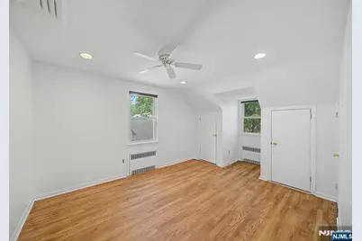 34 Esmond Place, Tenafly, NJ 07670 - Photo 23