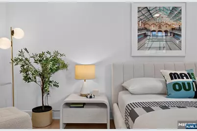 107 Kensington Avenue 302 #302, Jersey City, NJ 07304 - Photo 13