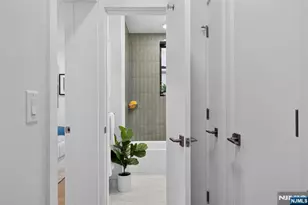107 Kensington Ave 302, Jersey City, NJ 07304 - Photo 17