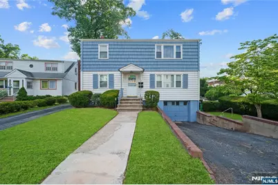 7 Freeman Place, Nutley, NJ 07110 - Photo 3