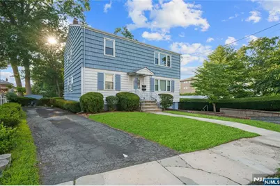 7 Freeman Place, Nutley, NJ 07110 - Photo 5