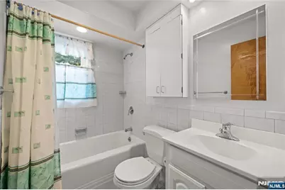 7 Freeman Place, Nutley, NJ 07110 - Photo 31