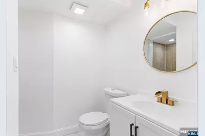 610 Anderson Avenue 2E #2E, Cliffside Park, NJ 07010 - Photo 15