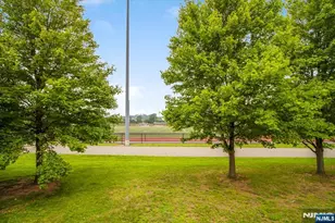 825 Riverside B202, Lyndhurst Township, NJ 07071 - Photo 23
