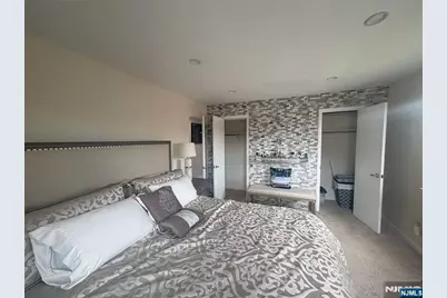 825 Riverside B202 #B202, Lyndhurst Township, NJ 07071 - Photo 5