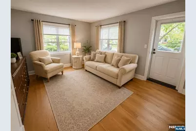 473 Blanchard Terrace 17 #17, Hackensack, NJ 07601 - Photo 17